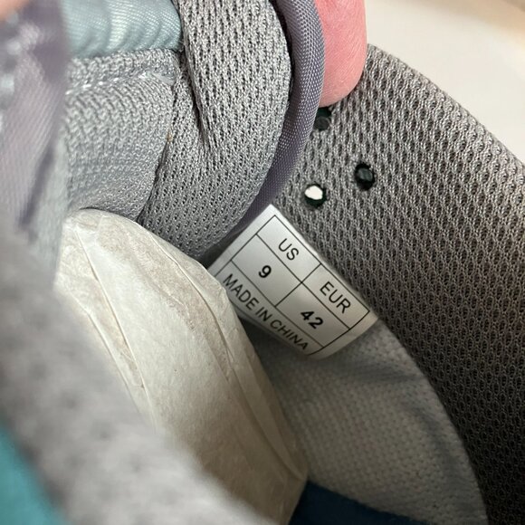 New Men's Lace-Up Sneakers Teal Suede VR1 Size 9. - Picture 6 of 8